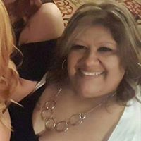 Barbara Flores Photo 21