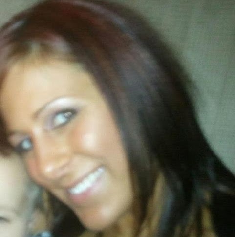 Nikki Plummer Photo 5