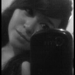 Elizabeth Almanza Photo 9