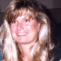 Stacy Tanner Photo 27