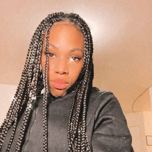 Jackie Simmons Photo 2