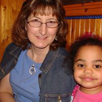 Debbie Tuttle Photo 15
