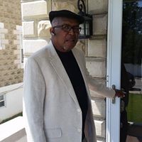 Ronald Clark Photo 11