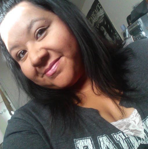 Marie Estrada Photo 22