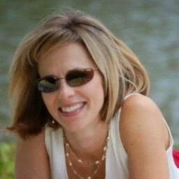 Laurie Barker Photo 18