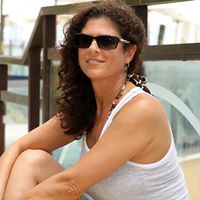 Maria Fernandes Photo 38