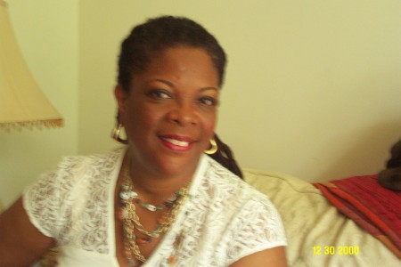 Anna Smith Photo 9