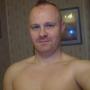 Christopher Holmes Photo 31