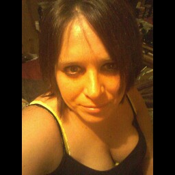 Amanda Weeks Photo 24