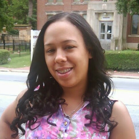 Veronica Brown Photo 8