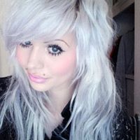 Juli Evans Photo 13