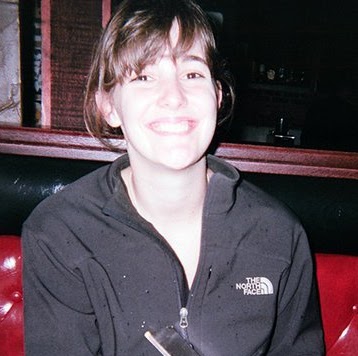 Laura Mooney Photo 15