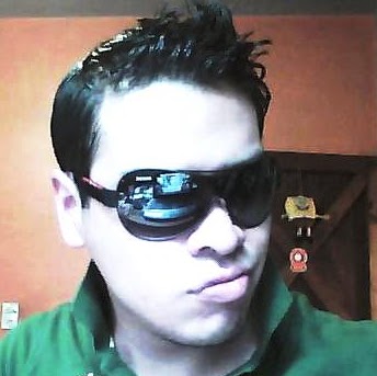 Israel Pineda Photo 29