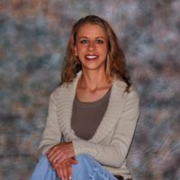 Anna Cochran Photo 14