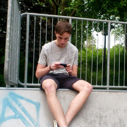 Kevin Scholz Photo 12