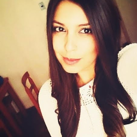 Nicole Rios Photo 29
