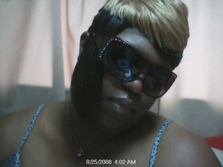 Kimberly Hughes Photo 21