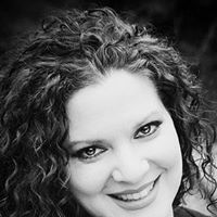 Jessica Henning Photo 16