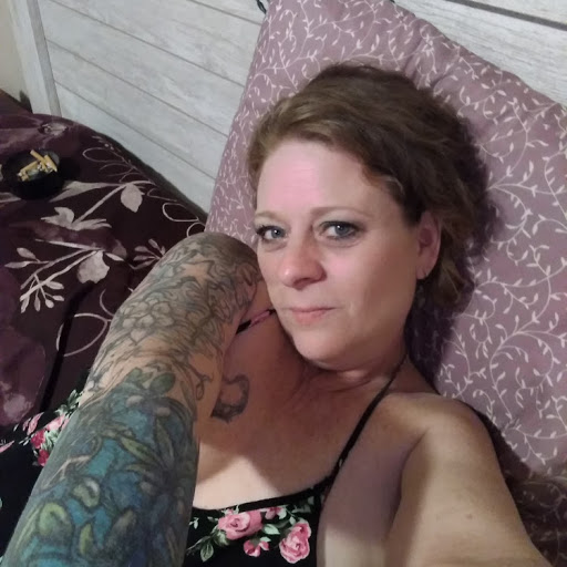Melissa Shelton Photo 40