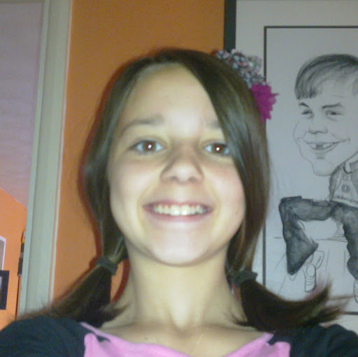 Abbie Sharp Photo 9