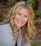 Lisa Rogers Photo 1