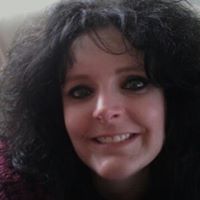 Melanie Peck Photo 13