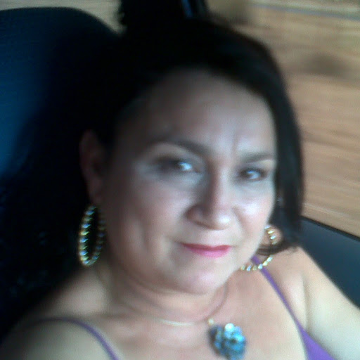 Aida Chavez Photo 32