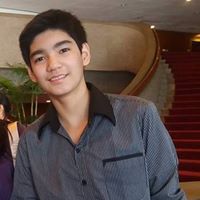 Derek Robles Photo 8