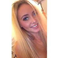 Amy Metcalfe Photo 17