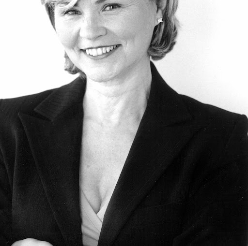Shelley Steele Photo 6