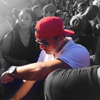 Andres Flores Photo 5