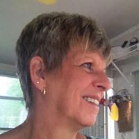 Lois Stern Photo 25