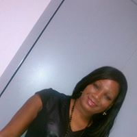 Simone Davidson Photo 13