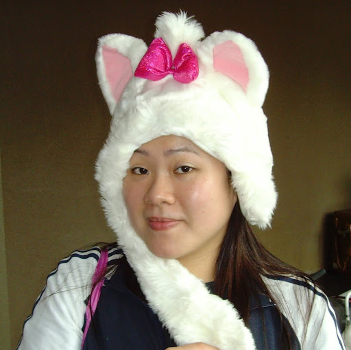 Erica Yu Photo 30