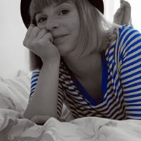 Nathalie Martin Photo 31