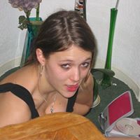Nina Robbins Photo 3