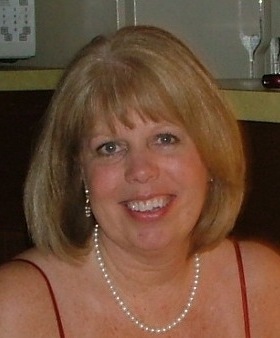 Denise Thompson Photo 14