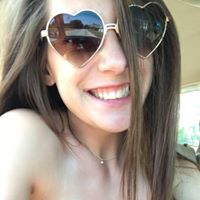 Nicole Reid Photo 29