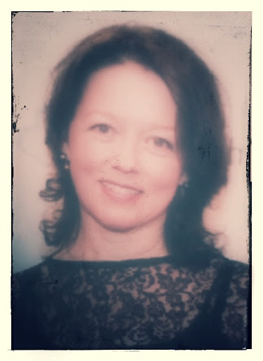 Sandy Gale Photo 39