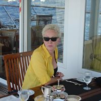 Katherine Bryan Photo 23