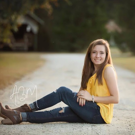 Alyssa Marshall Photo 36