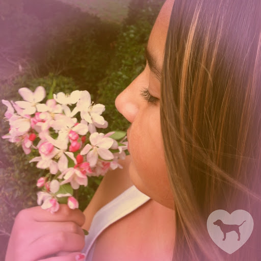 Ella Carpenter Photo 25