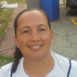 Claudia Salazar Photo 16