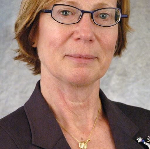 Suzanne Mayer Photo 36