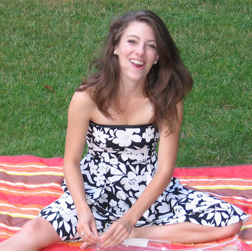 Betsy Lucas Photo 23