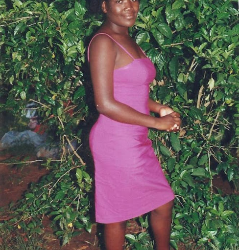 Elizabeth Akinyi Photo 17