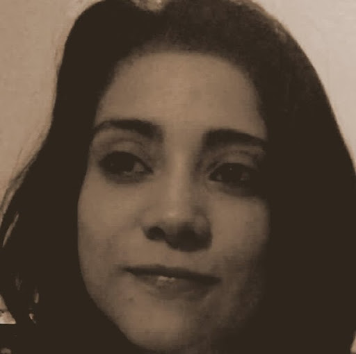 Alexandra Juarez Photo 12