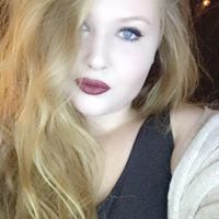 Sarah Blake Photo 37