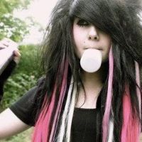 Samantha Downing Photo 3