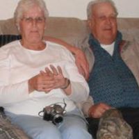 Tina Young Photo 30